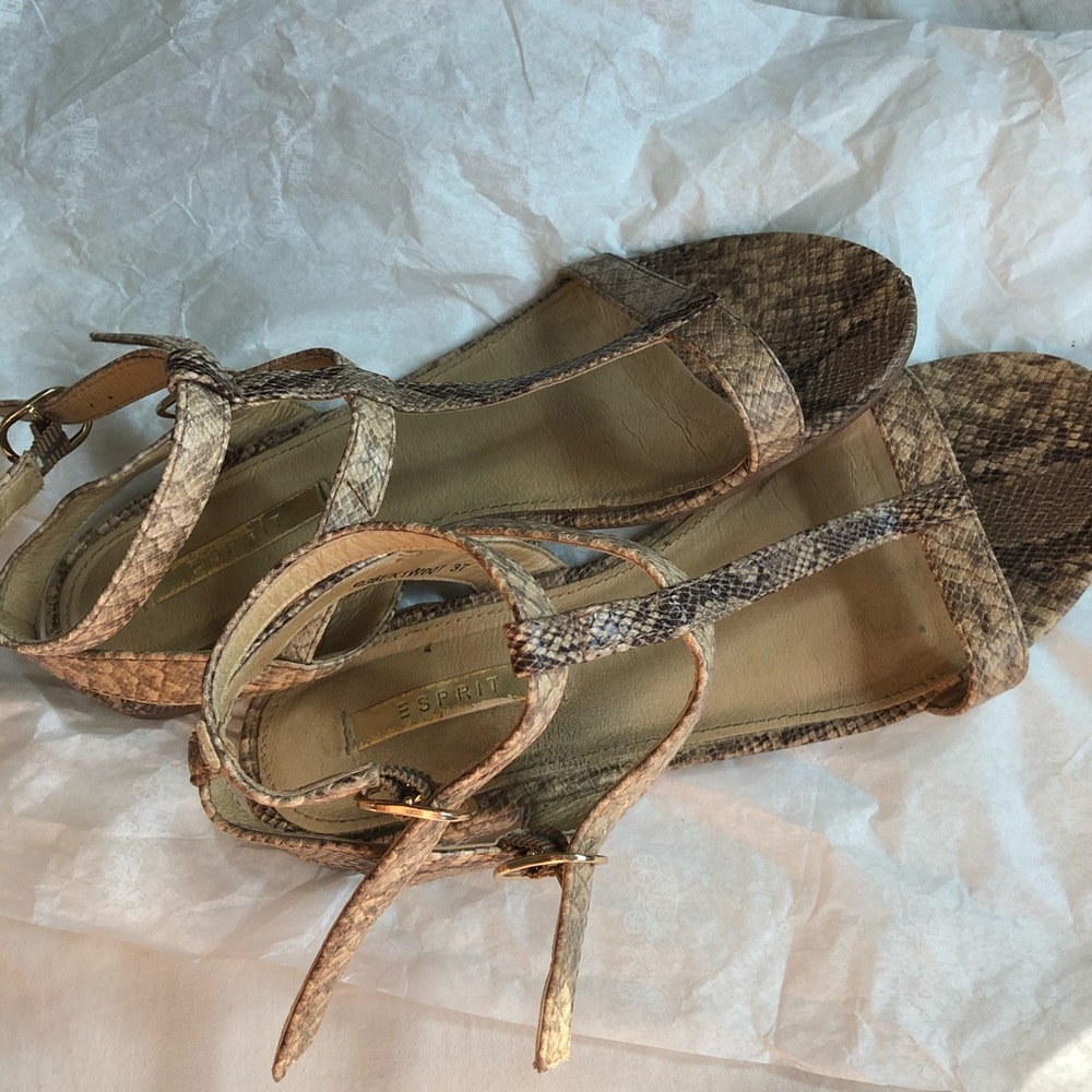 Esprit Sandals “SnakeSkin”